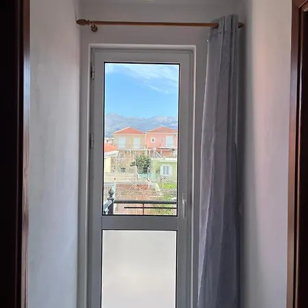 Kleio's Lixouri